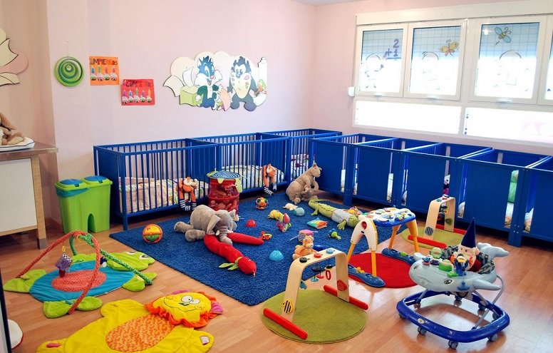 la empresa deberá ofrecer espacios de cuidado para niños y niñas de entre CUARENTA Y CINCO (45) días y TRES (3) años