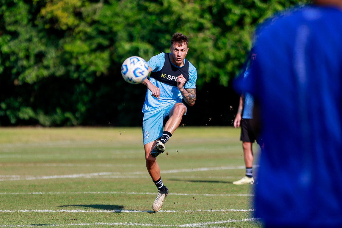 Belgrano llegó a Uruguay para disputar el Torneo Serie Río de La Plata: el calendario celeste | Canal Showsport