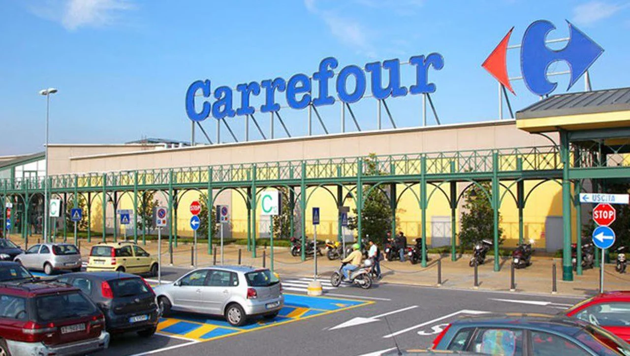 carrefour supermercado cajero