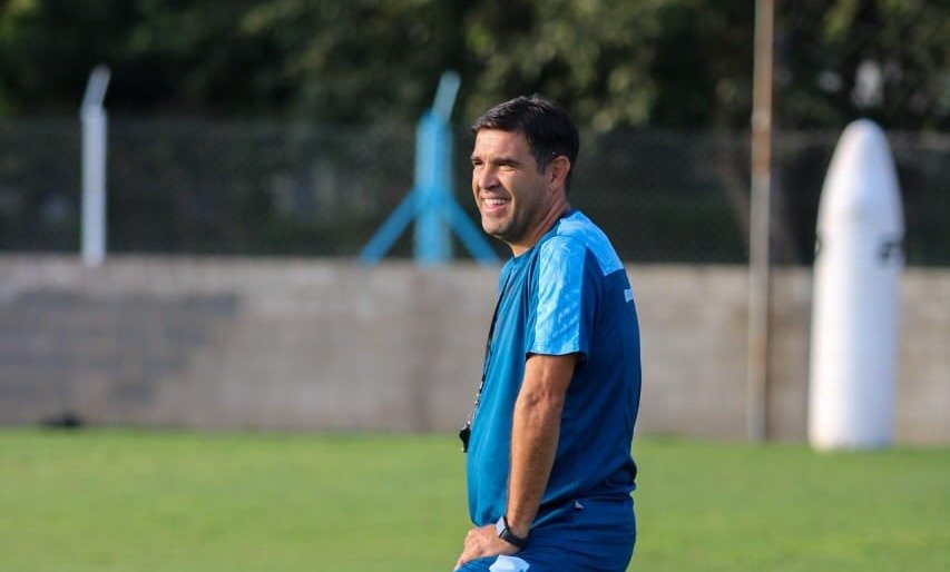 Duelo de punteros en Nueva Italia | Canal Showsport