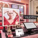 Se vende en París y ahora llega acá: la marca de perfumes de lujo que aterriza en el país