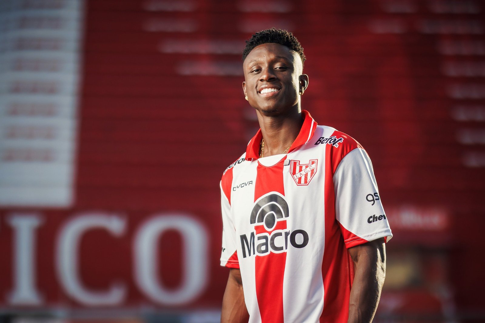 Oldrá tendrá cuatro nuevas piezas para reforzar el equipo y recibir a River | Canal Showsport