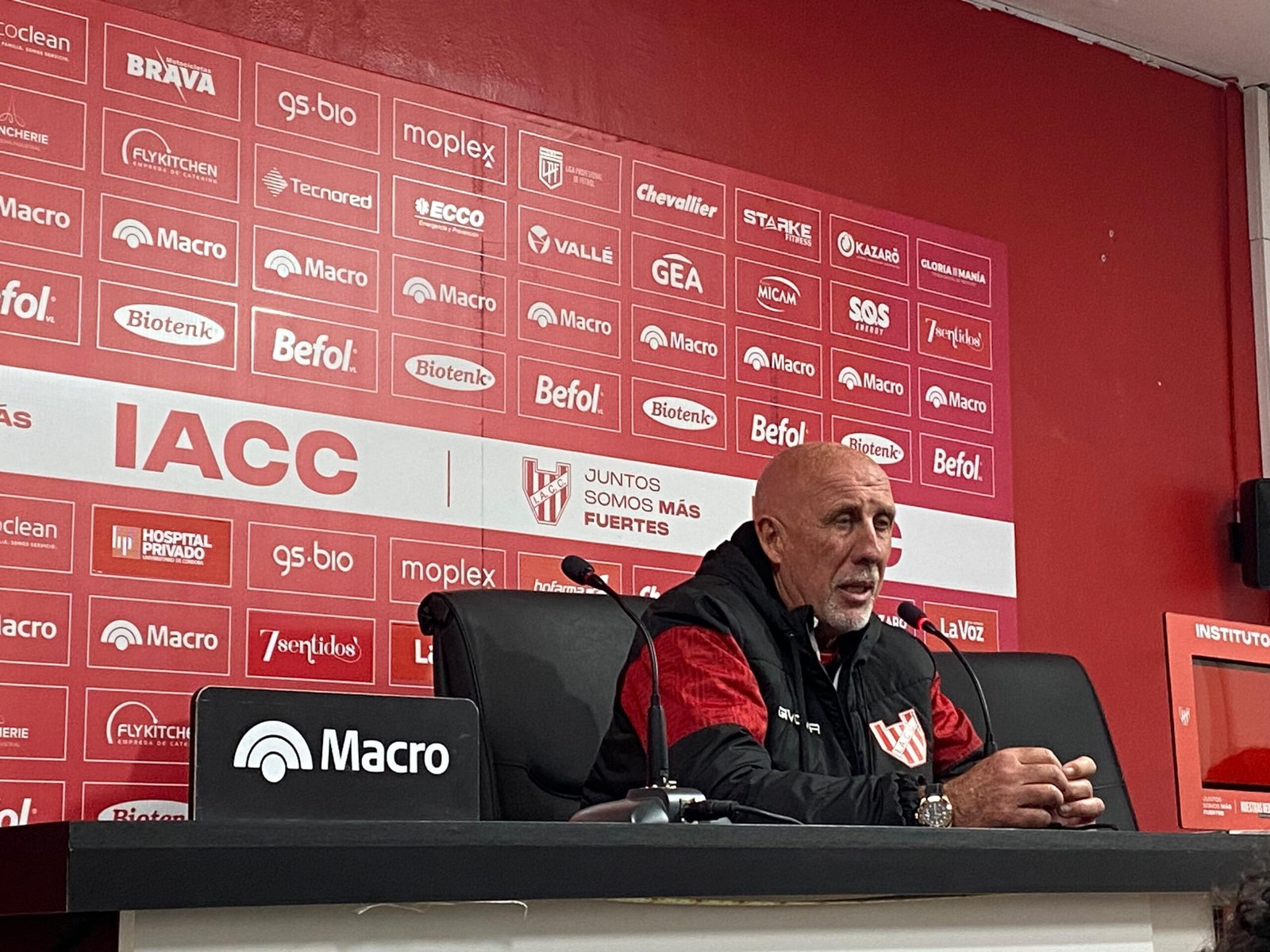 De la autocrítica a las disculpas hacia el hincha: lo que dijo Oldrá tras la derrota de Instituto | Canal Showsport