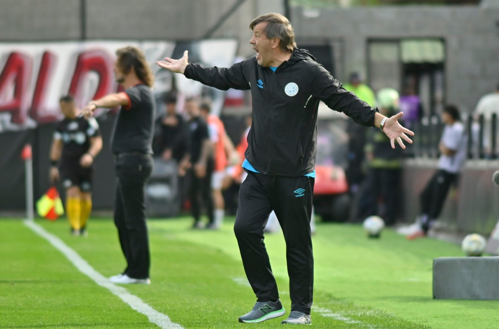 ¿Mueven fichas?: Talleres y Belgrano se entrenan pensando en el clásico | Canal Showsport