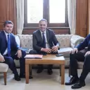 Las claves de las reuniones de Santilli con los gobernadores Orrego y Llayora