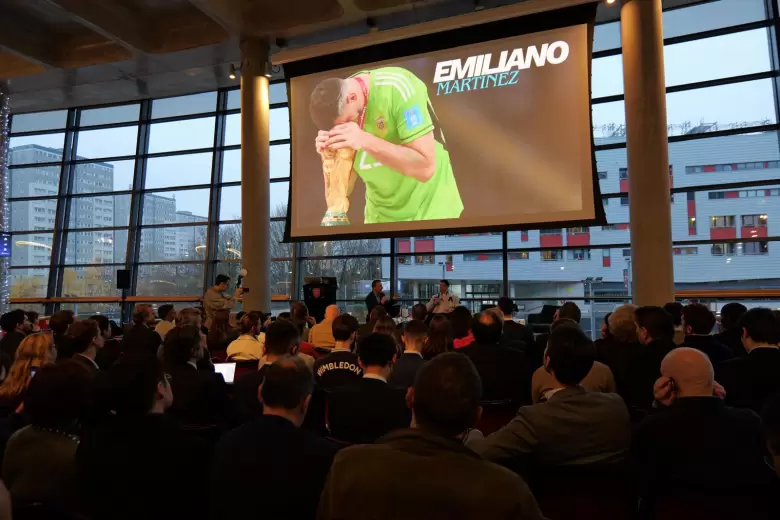 LA AFA PRESENTÓ EN LONDRES SU TRANSFORMACIÓN EN MARCA GLOBAL Y CONSOLIDÓ SU PROYECCIÓN INTERNACIONAL