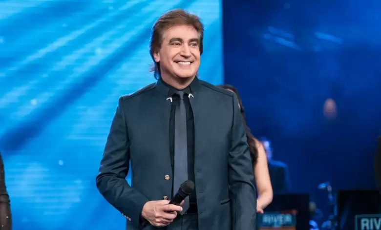 Quién es Dante Gebel: el pastor evangélico que llena estadios, vive en Estados Unidos y sueña con ganarle a los Milei