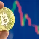 El Bitcoin bajó 7% y otras criptomonedas retrocedieron aún más