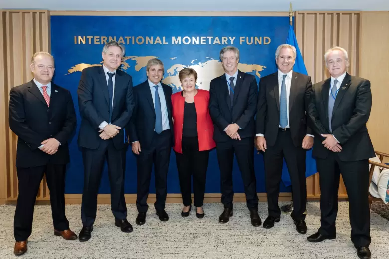 Kristalina Georgieva con Cpauto y su equipo.