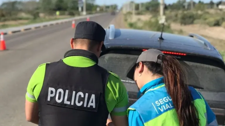 Multa de más de $1.8 millones por no cumplir esta regla de tránsito en Buenos Aires