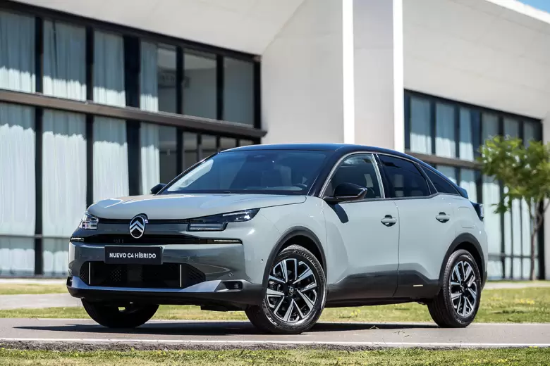El Nuevo Citroën C4 Hybrid ahora se importa desde España.
