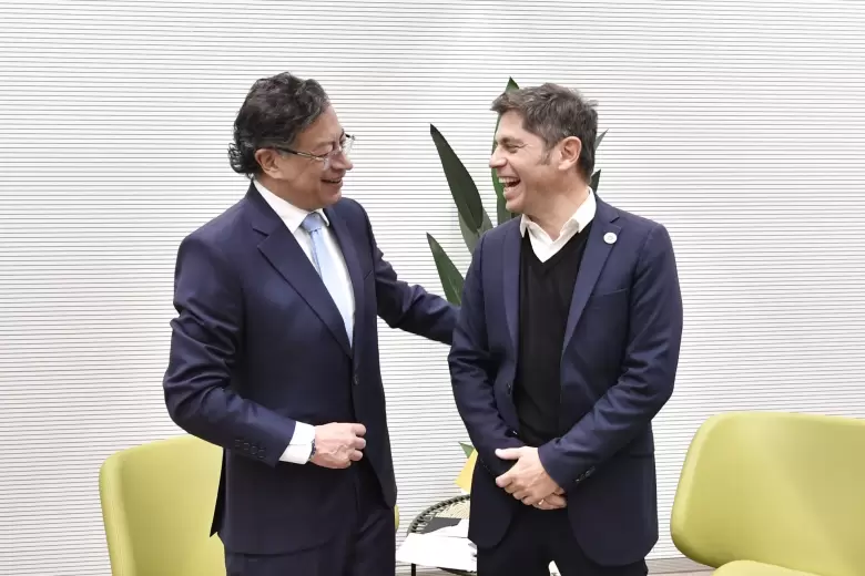 Encuentro entre Gustavo Petro y Axel Kicillof, en el que analizaron "la importancia de construir alianzas para el bienestar de nuestros pueblos"