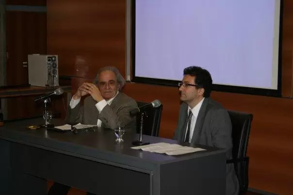 Miguel De Luca con Guillermo O'Donnell en la Universidad de Morón en 2008.