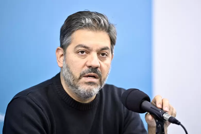 Carlos Bianco anunció el viaje de Kicillof a Córdoba en la conferencia de prensa de este lunes