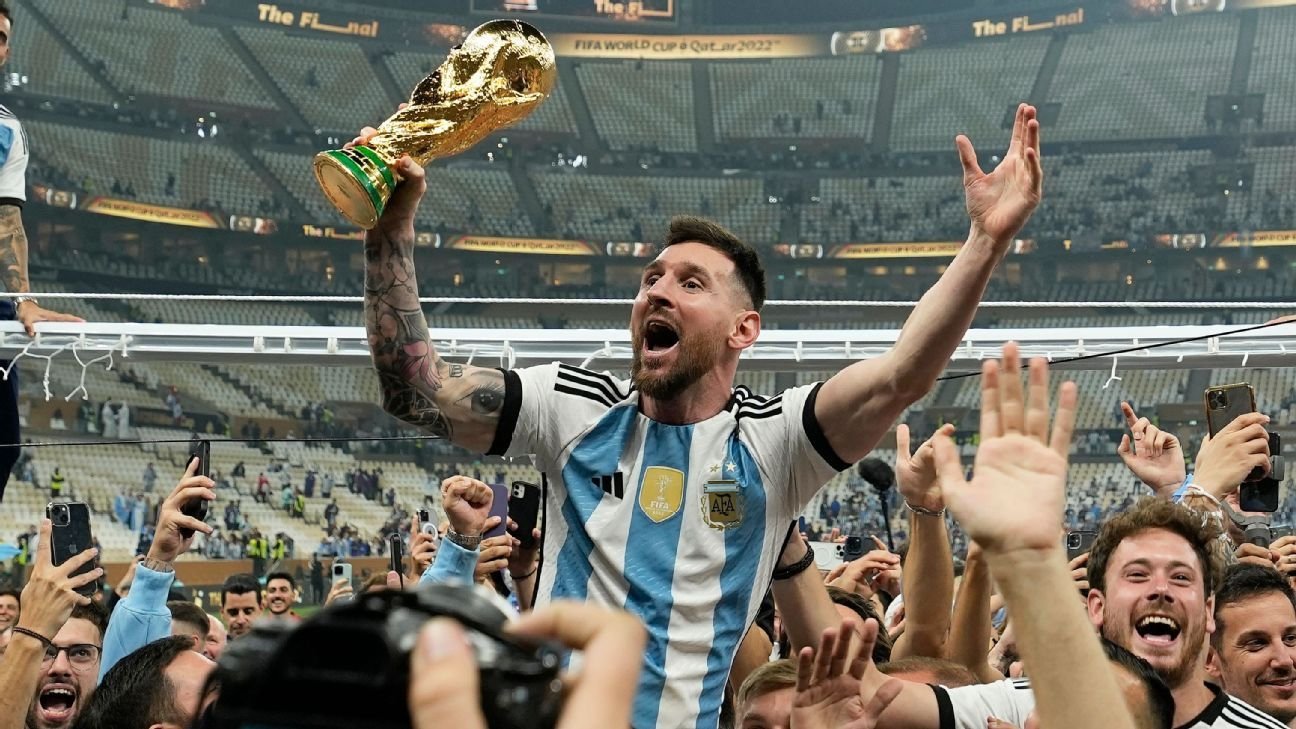 Messi inicia otra era con la Selección Argentina: el rol de un capitán que potencia, une y también sonríe - ESPN