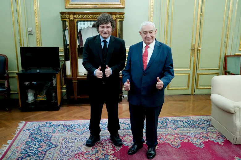 Milei agitó la Bolsa, anunció que irá por la reelección y chocó con un socio: 