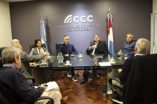Fernando Sibila en la Cámara de Comercio de Córdoba