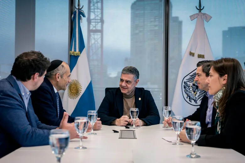 Mois Navon se reunió con Jorge Macri y parte de su equipo para analizar la potencialidad de la Ciudad. - a