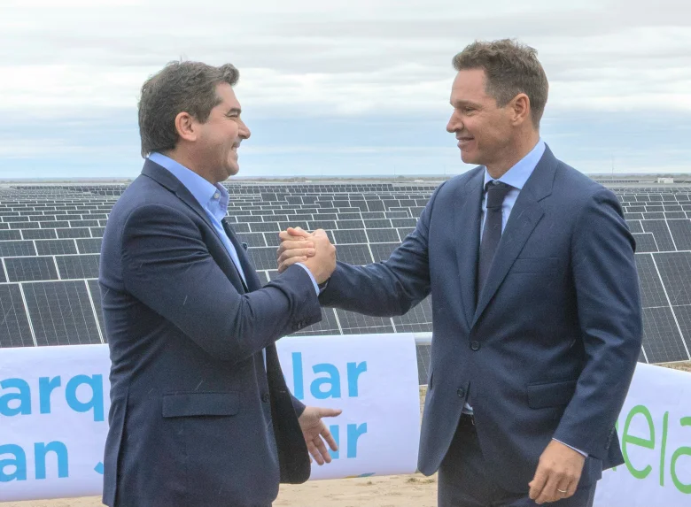 El evento de inauguración se llevó a cabo en el Parque Solar ubicado en la localidad de Retamito. - EE